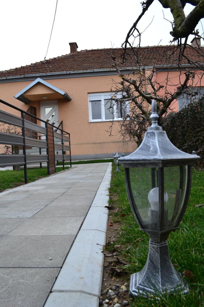 Apartments Pandora Jagodina Kültér fotó