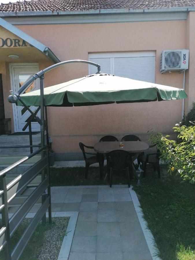 Apartments Pandora Jagodina Kültér fotó